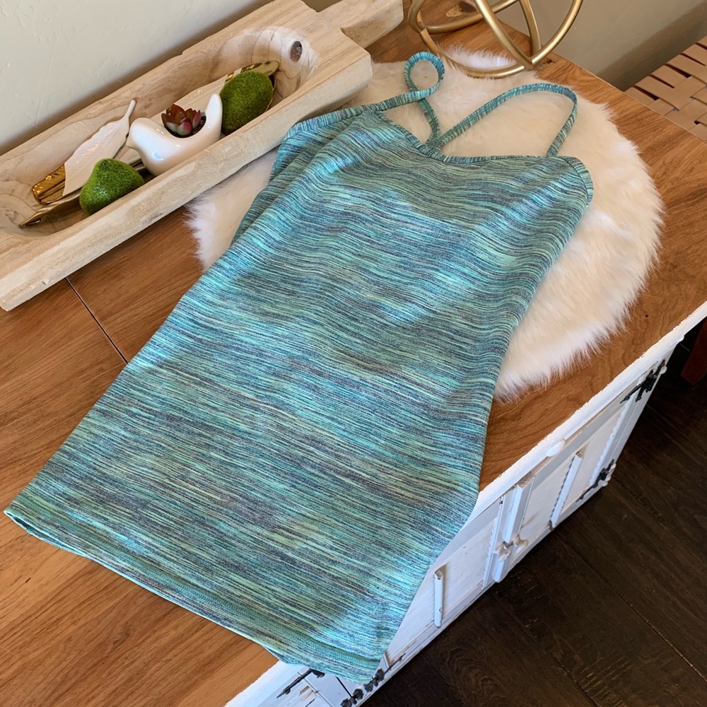 Lululemon Y back classic tank
